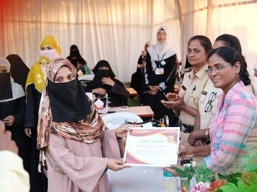 Sewing Machine Donate to women-SWS
