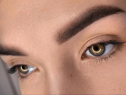 Powder Brows in Stuttgart