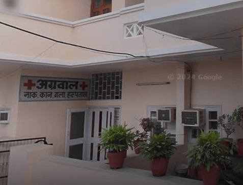 An image showing entrance of Dr Aggarwal ENT Hospital in Karnal