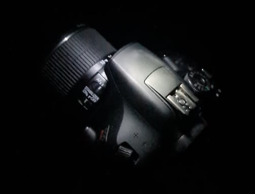 Cámara canon que sirve para representar al fotógrafo