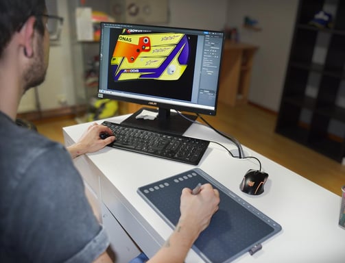 Etude et conception de design DAO sur ordinateur pour la création des designs de casque