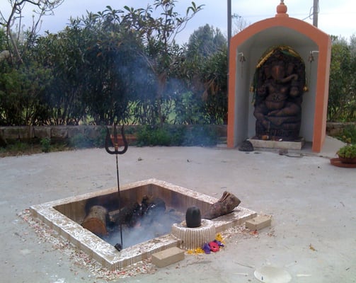 dhuni al Bhole Baba Ashram, Cisternino, Italia