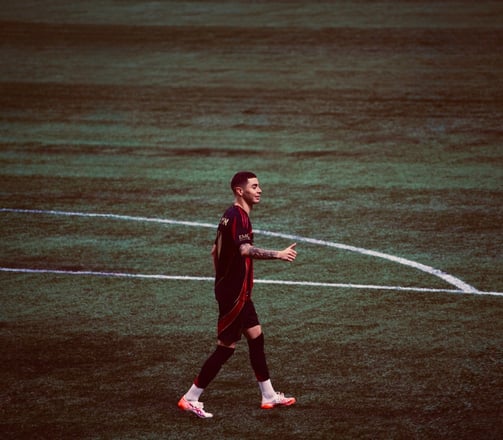 Almiron10