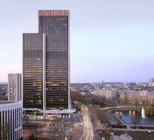 Das Hotel Marriott in Frankfurt von außen