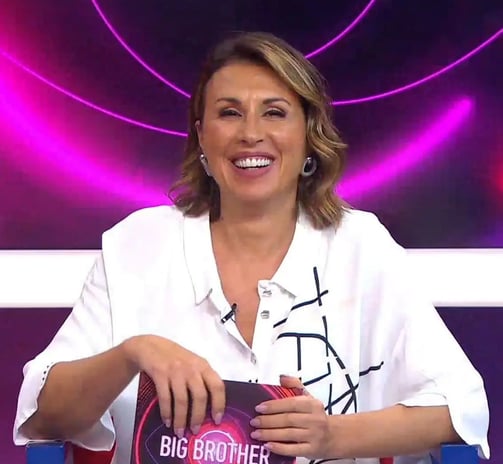Marta Cardoso apresentadora do extra do reality show big brother da tvi