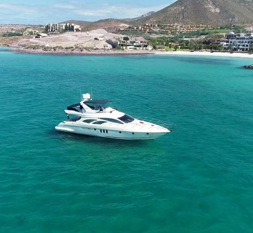 yate azimut 62 en renta cabo san lucas