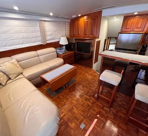 yate viking 44 pesca deportiva cabo san lucas interior sala