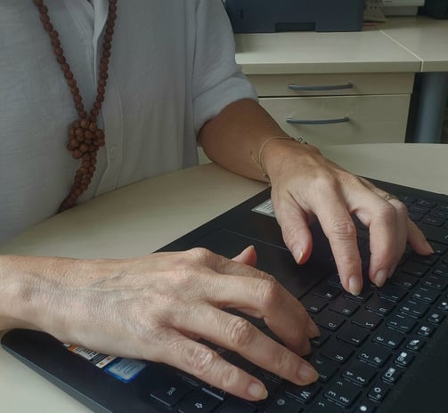 Tastatur mit Händen