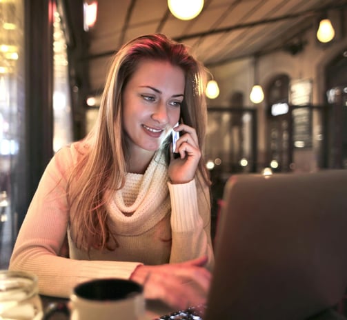 soutien moral par téléphone, service d'écoute pour jeunes adultes,