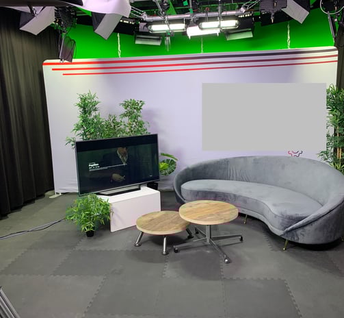 set build green screen