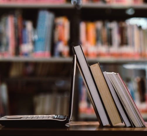 Afaq 360 bookstore