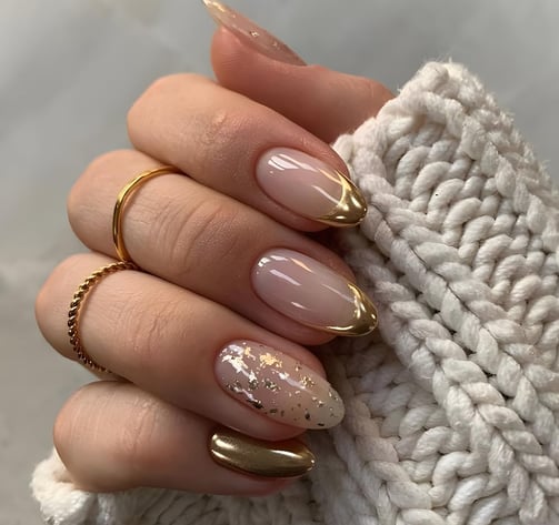 Uñas foil dorado