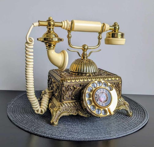 audio sveikinimų telefonas auksinis
