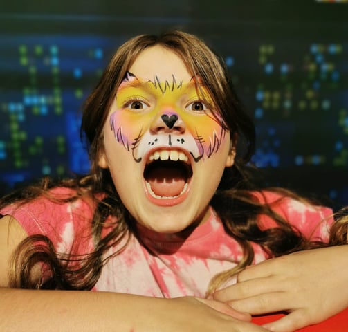 Tiger Katze Mädchen Schminkmotiv Kinderschminken Pinselbunt Pinneberg