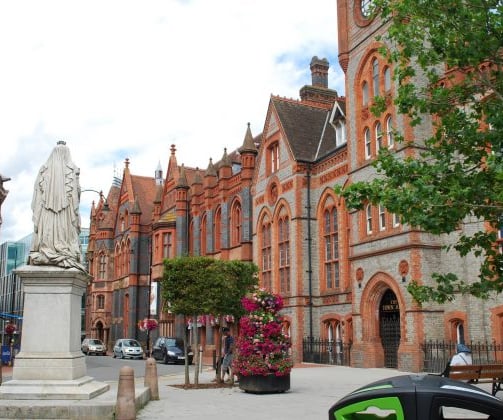 Reading – Approximately 16 miles from Aldershot, Reading is a prime location