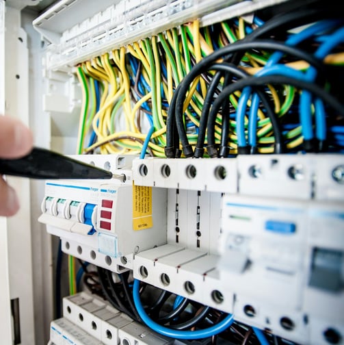 Měření veličin v elektro rozvodnici