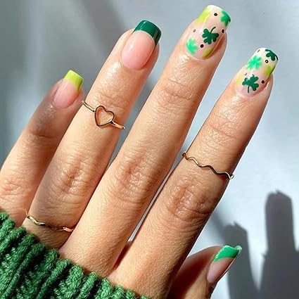 Uñas de tréboles