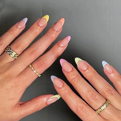 Uñas francesas modernas