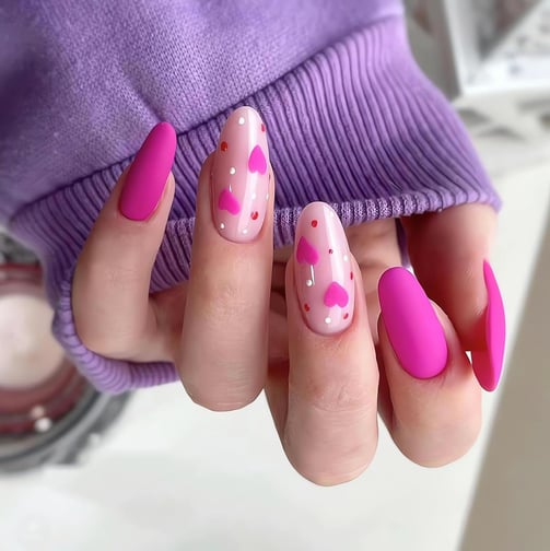 Uñas en tonos pastel para San Valentín