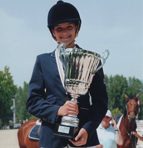 Equitazione salto ostacoli