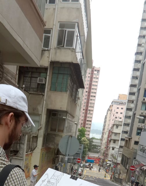 City sketcher Evgeny Bondarenko in Hong Kong