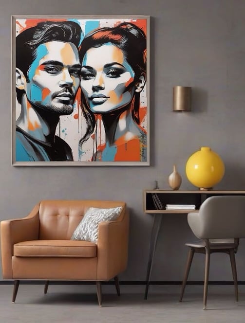 Parede decorada com quadros, proporcionando um toque artístico ao espaço.