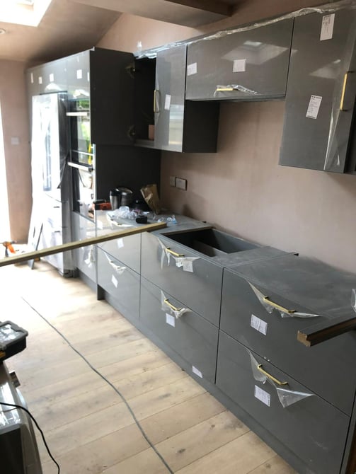 Howden's kitchen installation completed under Rupert De La Mare project management