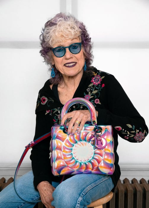 Judy Chicago (nascida Judith Sylvia Cohen, 20 de julho de 1939) é uma artista feminista, arte-educad