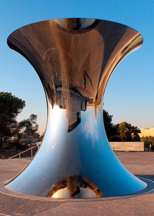 Anish Kapoor: Esculturas Monumentais e Artes Contemporâneas