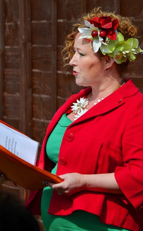 Michéle Plews conducting a wedding