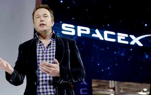 elon musk bancarrota