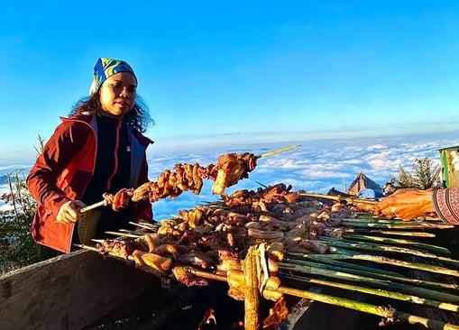 A Hờ Tour & Homestay Y Tý: Trekking cao cấp ẩm thực Tây Bắc trên Nhìu Cồ San, Kỳ Quan San (Bạch Mộc Lương Tử), Ngũ Chỉ Sơn