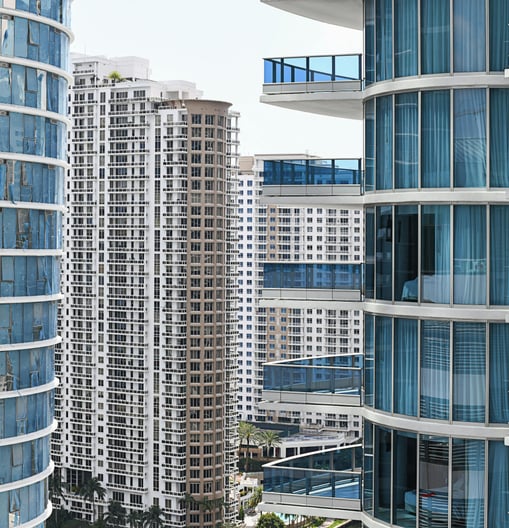 Smartglass USA Florida: Official TEILEN partner offering switchable smart glass solutions. Privacy f