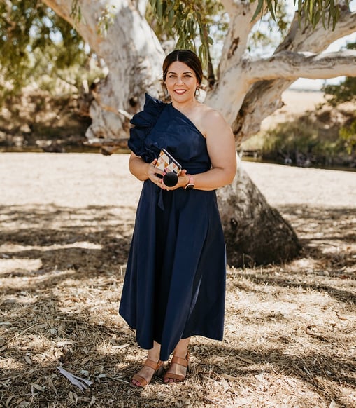Nikki Bowden, Noosa-based authorised marriage celebrant-SUnshine Coast Celebrant 