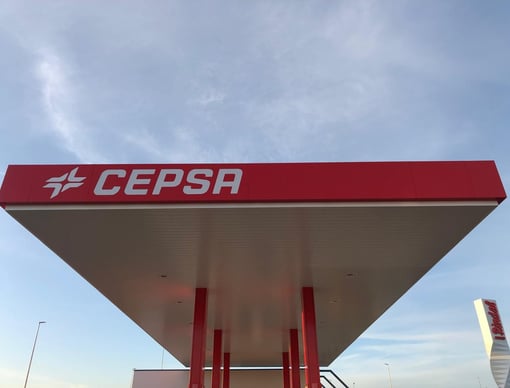 Falso techo de gasolinera