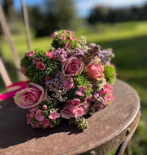 bouquet de fleurs deuil mademoiselle a selon aïnoa particulier