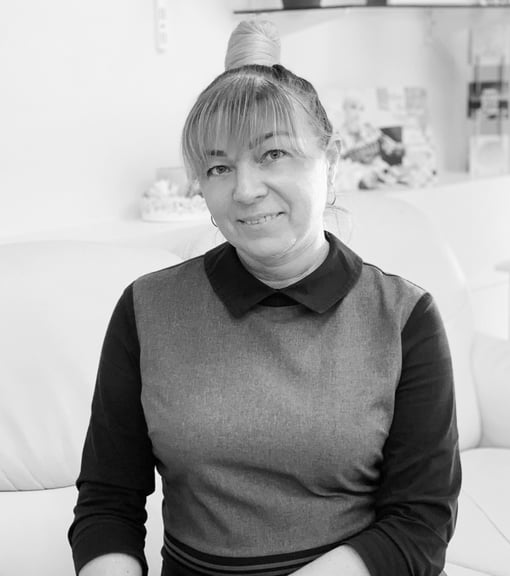 Lilija plaukų dažymo meistrė