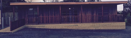 garden room for school lots decking and balustrade