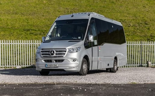 Luxury Minibus Chauffeur Service | Smart City Prestige | Airport Transfers