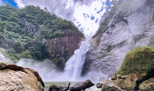 Dunhinda Falls