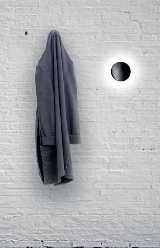 esfera iluminacion pared