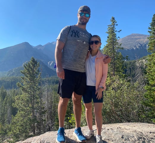 Two travel physical therapists enjoying Rocky Mountain National Park”