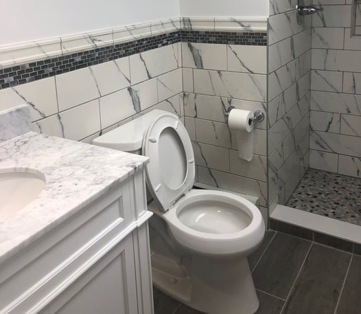 RR Construction Bathroom White