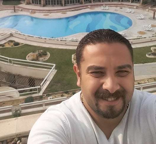 Ayman Kamal ايمن كمال