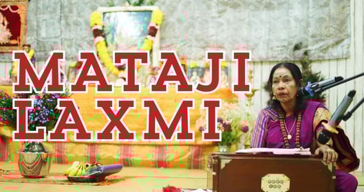 Mataji Laxmi on stage singing thevaram