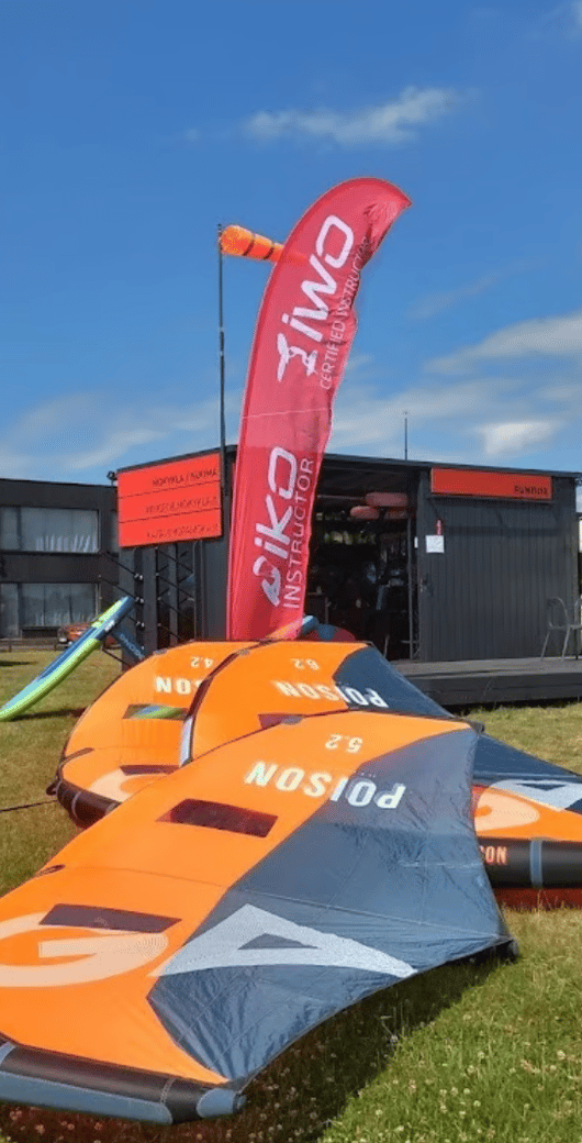 Wind ON kaitavimo ir wing foil mokykla Svencelėje