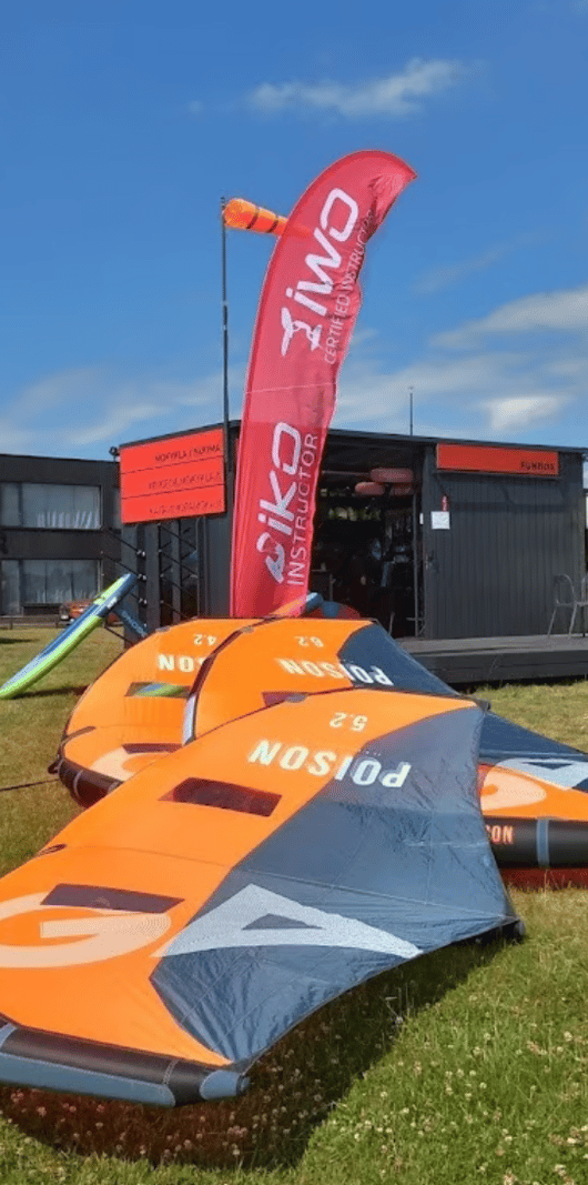 Wind ON kaitavimo ir wing foil mokykla Svencelėje