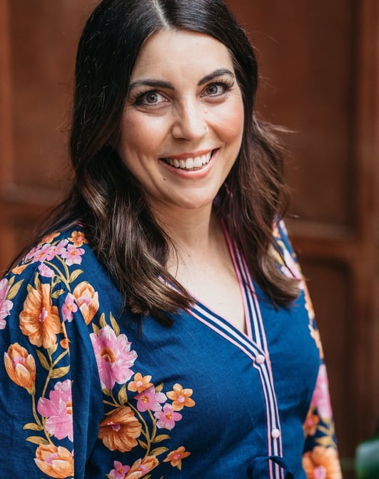 Nikki Bowden, Noosa-sunshine coast-brisbane-based authorised marriage celebrant