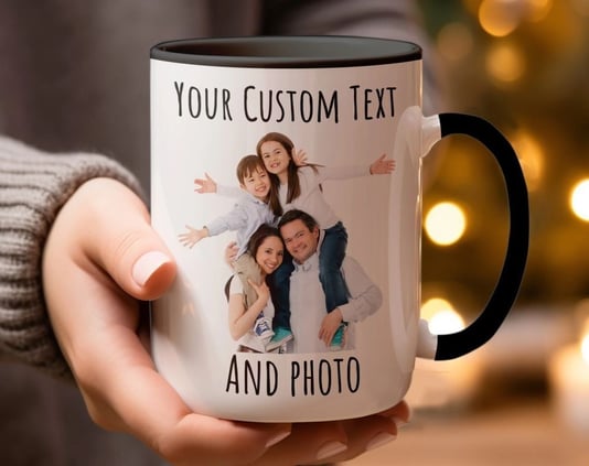 En AvantiRed creamos graficos en tazas personalizables