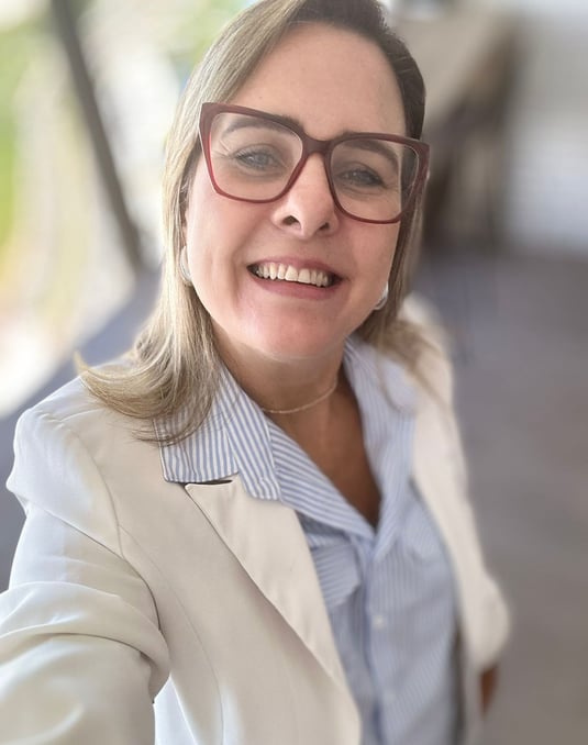 Dra. Alessandra Eichenberg Nutrição Ortomolecular para Saúde e Emagrecimento Sustentável